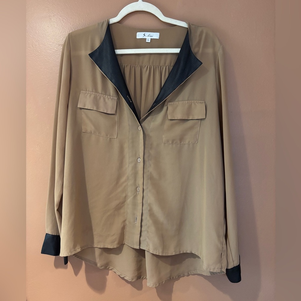 S. Line Tan Blouse with Black Collar